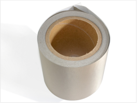 鍍錫薄膜是一種具有廣泛應(yīng)用范圍的金屬保護(hù)層，能夠提高產(chǎn)品的可靠性和安全性